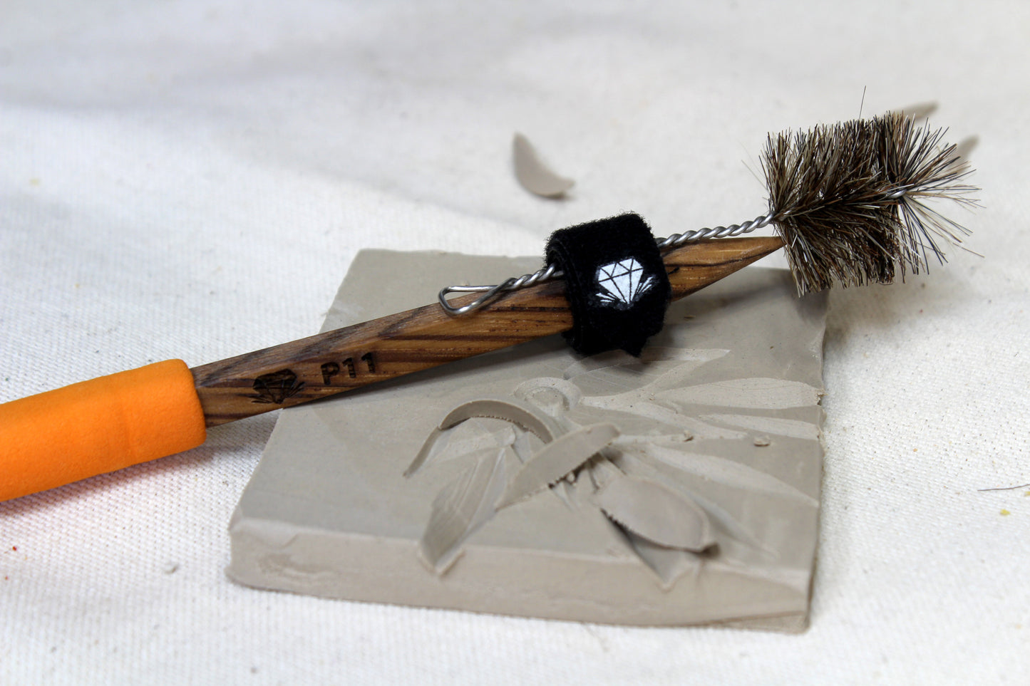 Finger Brush — Rough, Medium, Fine (Sold Individually)