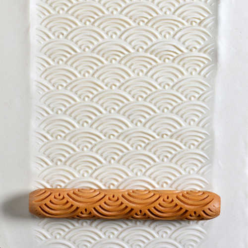 Scallop Art Deco- 10cm HandRoller