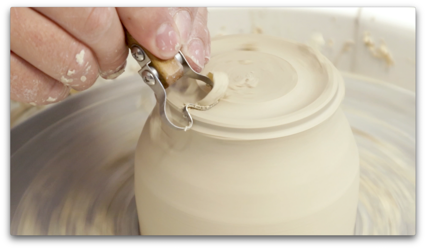 T304 Asymmetrical Triangle Feature Trimming Tool