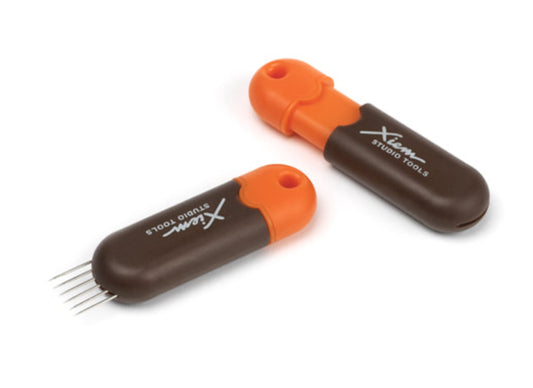 Retractable Scoring Tool