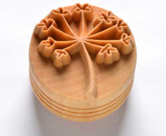 Common Milkweed- 4 cm Stamp SCL-098